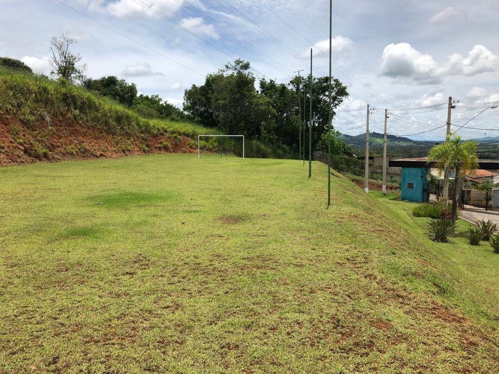 Terreno de 1.569 m² em Pouso Alegre, MG