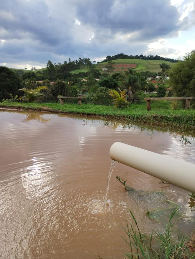 Sítio de 2.000 m² em Pouso Alegre, MG