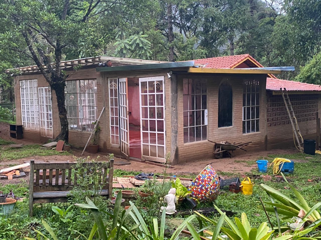 Sítio de 2 ha em São José dos Campos, SP