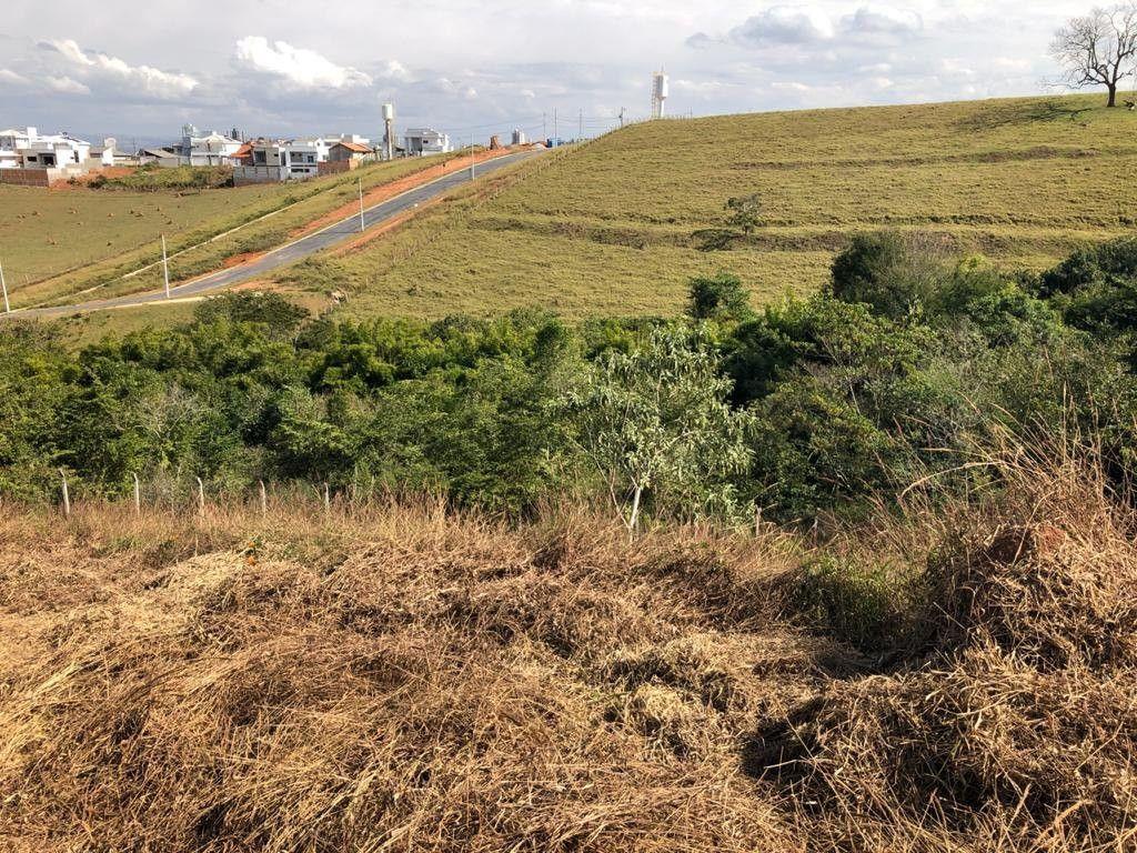 Terreno de 2.187 m² em Pouso Alegre, MG