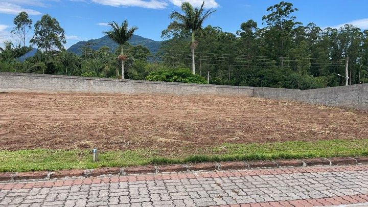 Terreno de 360 m² em Maquiné, RS