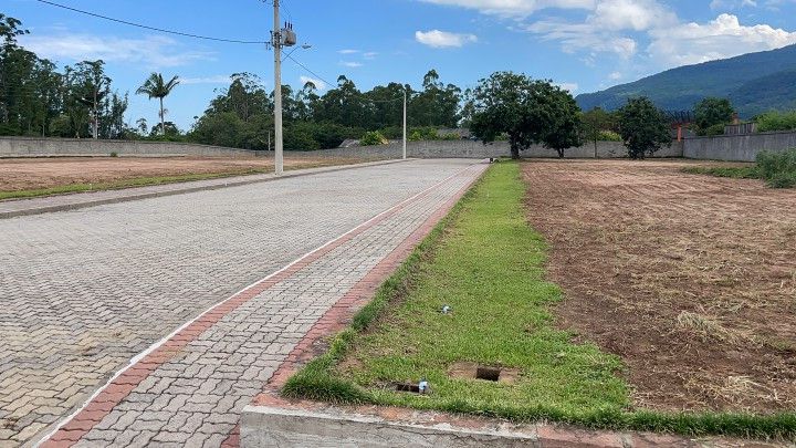 Terreno de 360 m² em Maquiné, RS