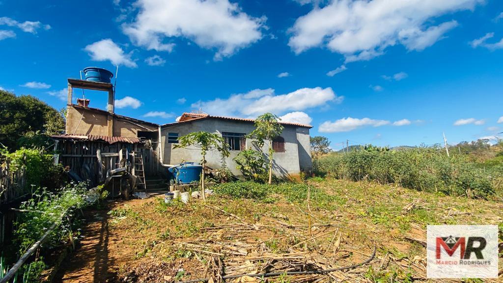 Sítio de 3.600 m² em Borda da Mata, MG