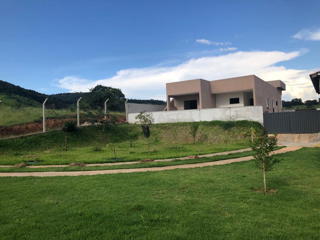 Chácara de 1.000 m² em Pouso Alegre, MG