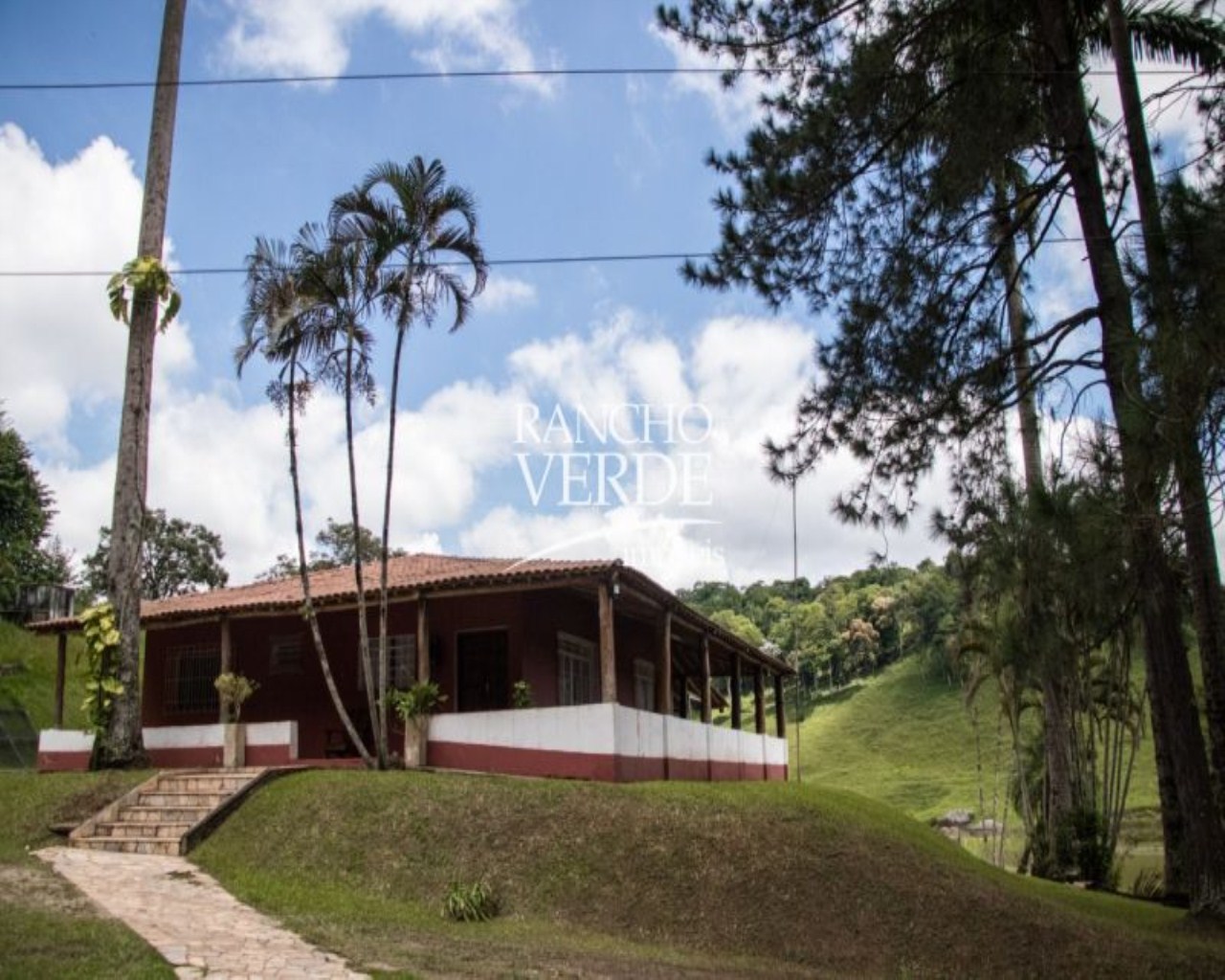 Sítio de 11 ha em Arujá, SP