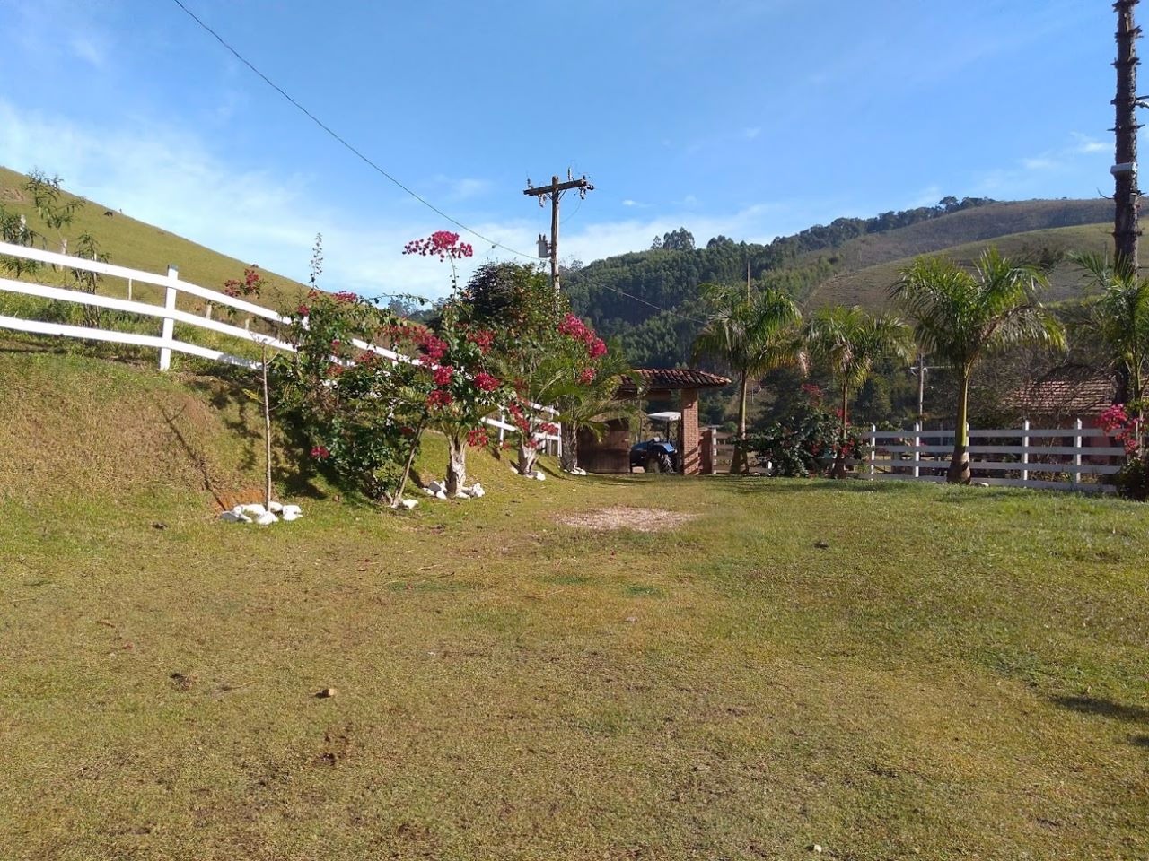 Sítio de 12 ha em Natividade da Serra, SP