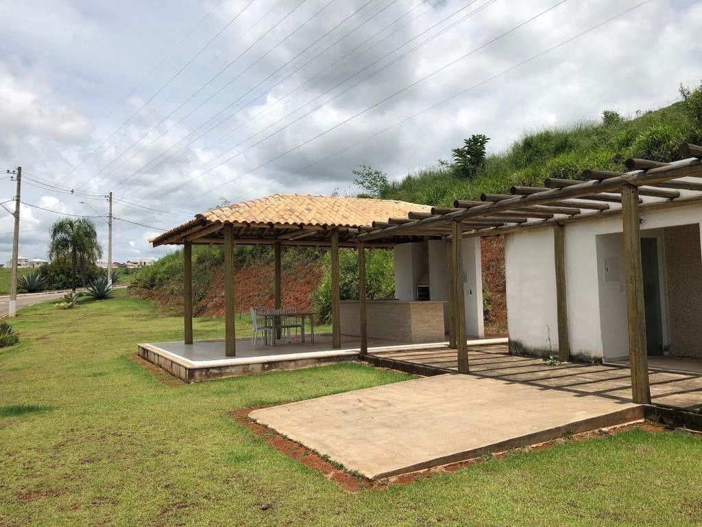 Terreno de 1.443 m² em Pouso Alegre, MG
