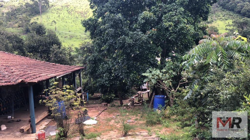 Sítio de 4.000 m² em Camanducaia, MG