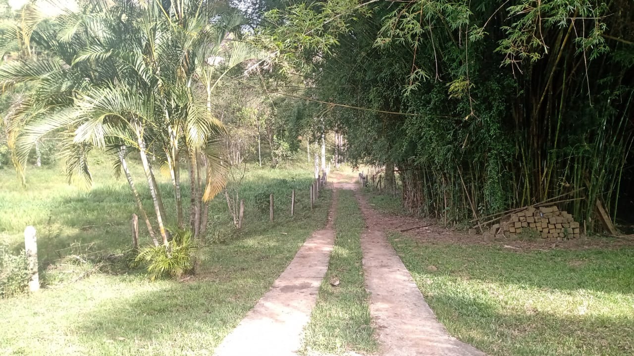 Sítio de 5 ha em São José dos Campos, SP