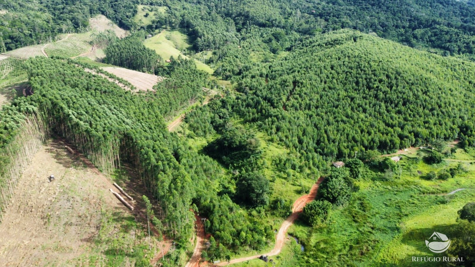 Fazenda de 108 ha em Piracaia, SP