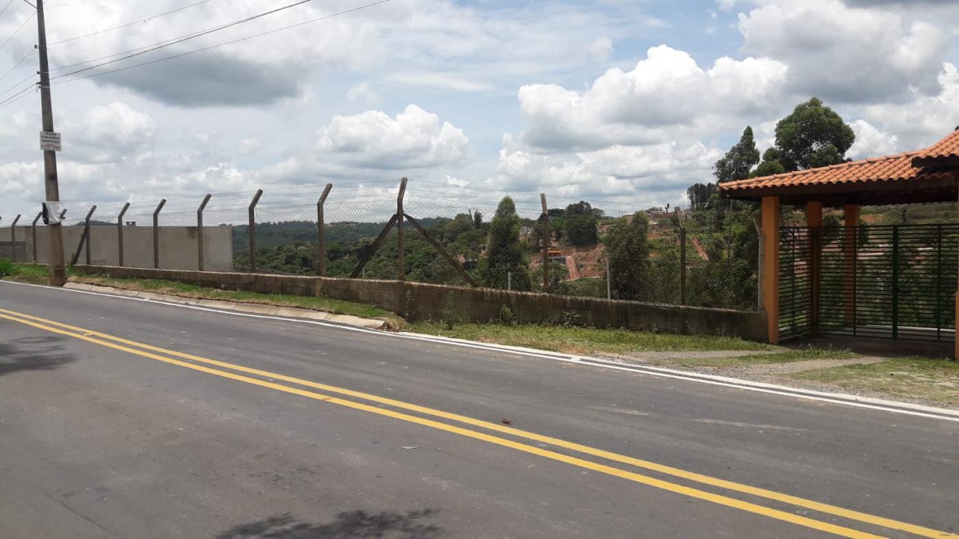 Terreno de 1.000 m² em Alumínio, SP