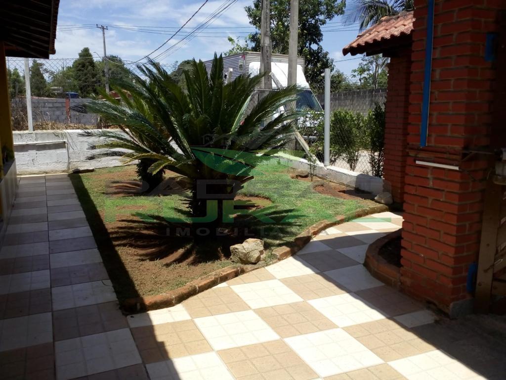 Chácara de 1.068 m² em São Roque, SP
