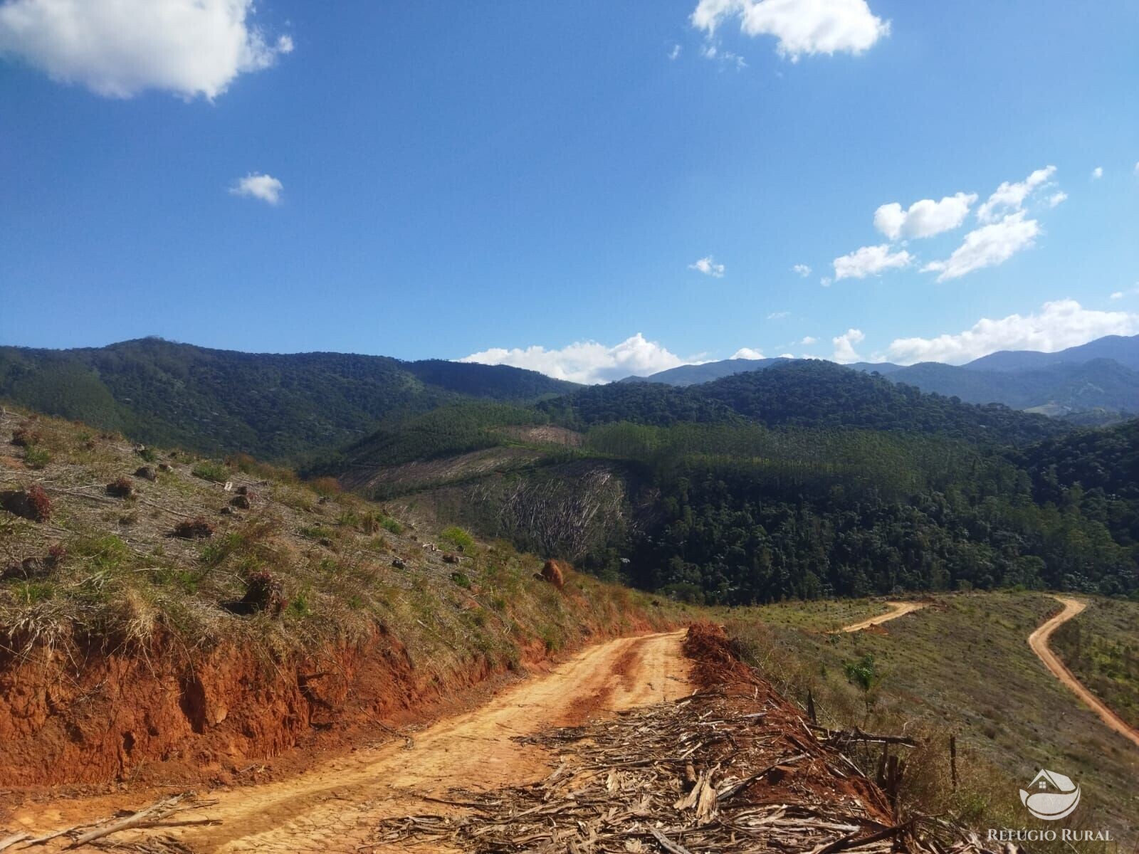 Terreno de 4 ha em Monteiro Lobato, SP