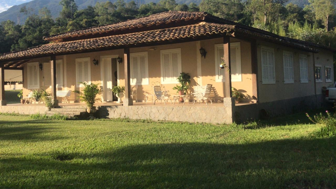 Fazenda de 100 ha em Resende, RJ