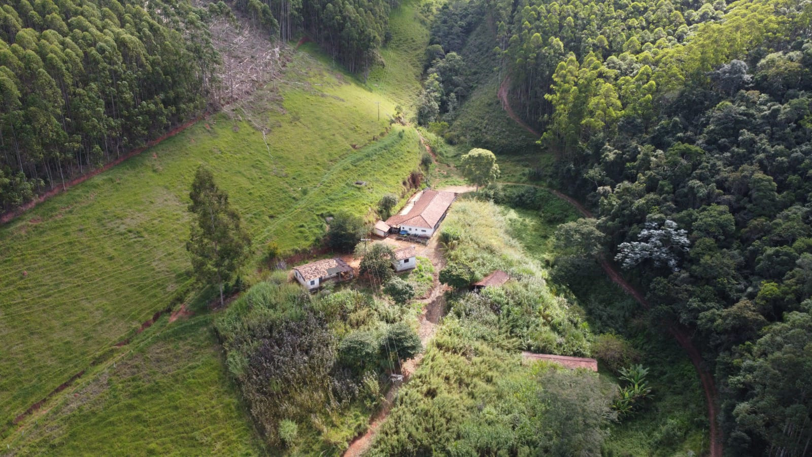 Sítio de 22 ha em Redenção da Serra, SP