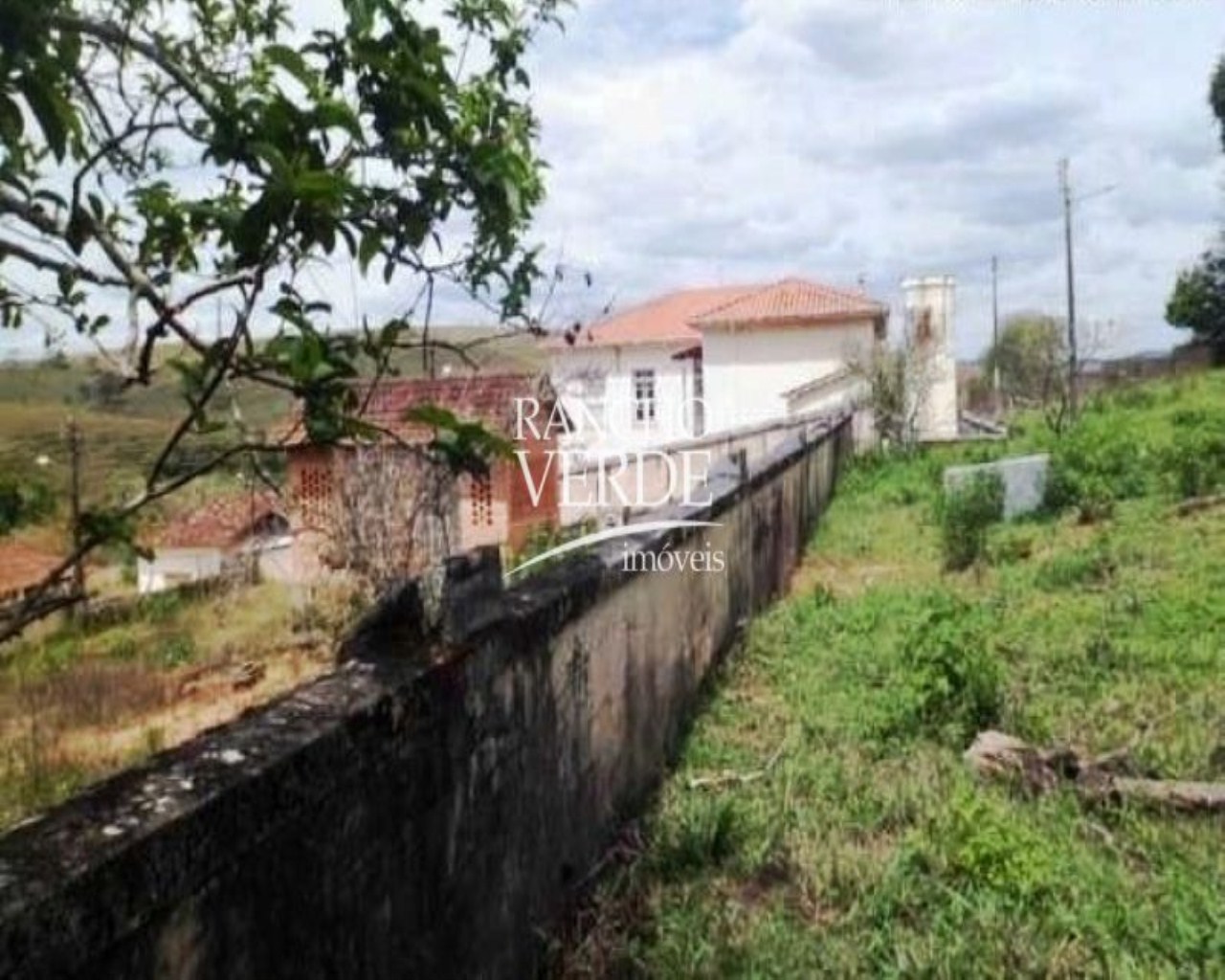 Fazenda de 370 ha em Resende Costa, MG