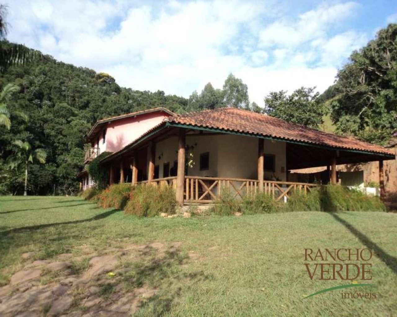 Fazenda de 208 ha em Paraibuna, SP