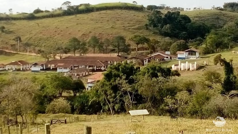 Fazenda de 283 ha em Caçapava, SP